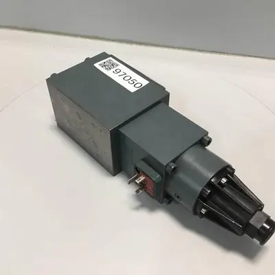 USED REXROTH 4WRE10EA641124Z4M193