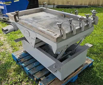 USED 1988 WITTE 228-S