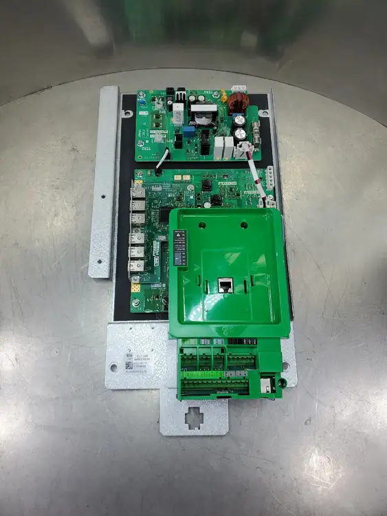 Used Schneider Electric PLT_046 SWV3.4IE35 Variable Speed Drives South Carolina US | Palmetto Automation #1157780