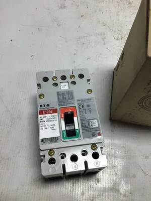 Eaton 3 Pole 45 Amp 600v Circuit Breaker Cutler Hammer E125E
