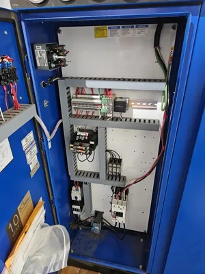 2011 QUINCY QGD-25 Rotary Screw & Sliding Vane Air Compressors | Midstate Machinery (9)