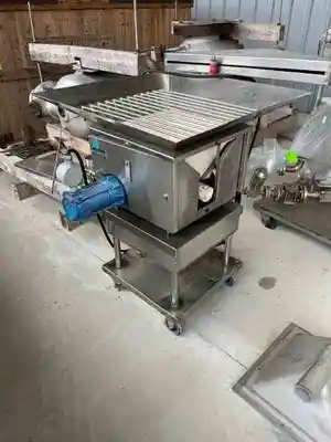 portable stainless steel screw feeder.