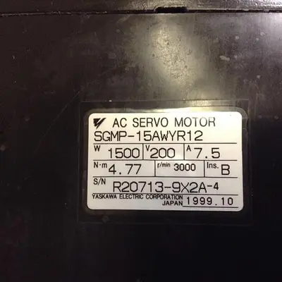 USED YASKAWA SGMP-15AWYR12