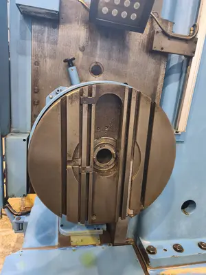 2004 TOS VARNSDORF W100A Horizontal Table Type Boring Mills | Olympia Technical Services (4)