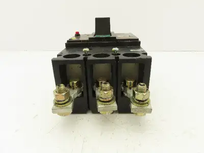 Fuji Electric EG403B Circuit Breaker 300A 3 Pole 100-200-415V