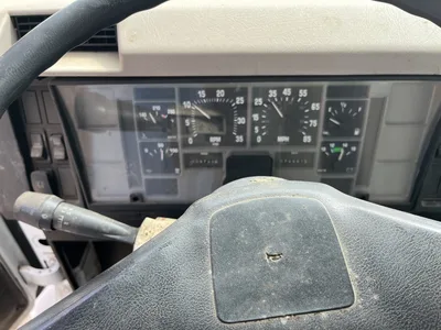 Used 2000 _UNKNOWN_ _UNKNOWN_ Fuel & Lube Trucks Oregon US | KNM Equipment Sales & Service #1363592