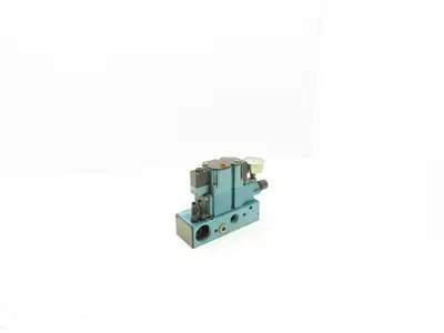 MAC 6316D-000-PM-111DA Pneumatic Directional Valve w/Pressure Regulator 120v
