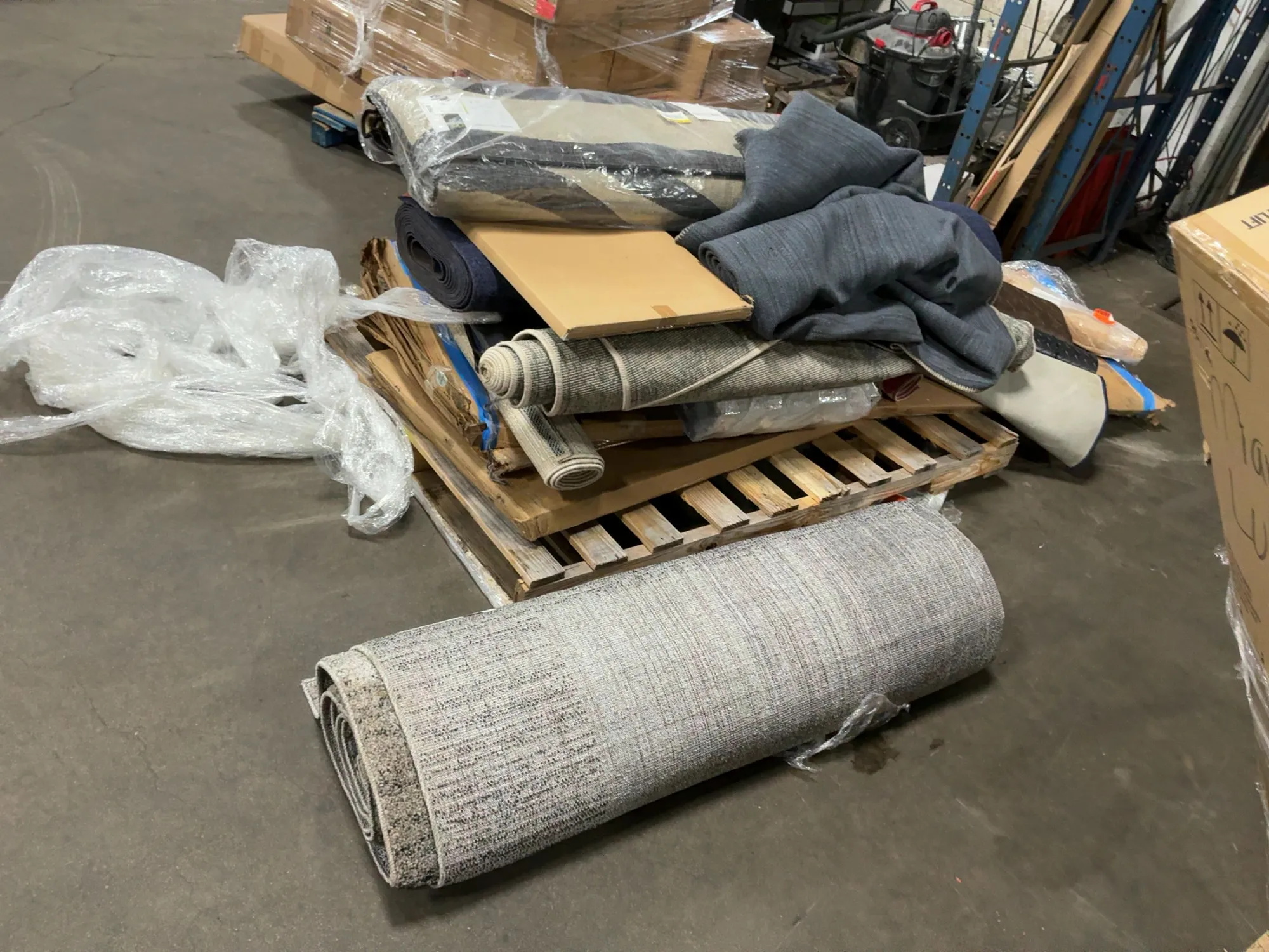 Used _UNKNOWN_ _UNKNOWN_ Flooring, Windows, and Doors Michigan US | Miedema Asset Management Group #1425167