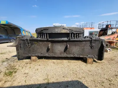 EX3600-5 FS Car Body