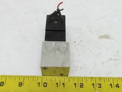 ARO Fluid Power CAT66P-024-D-G 119690-39 2-Way Solenoid Valve 24VDC 15W 1/4" NPT