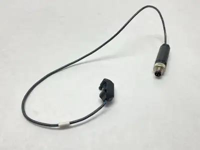 USED BANNER SELF-CONTAINED CONVERGENT-MODE SENSOR 56498