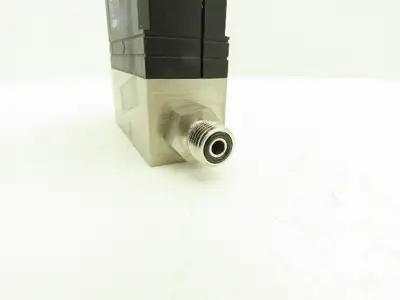 Aera FC-7700C Mass Flow Controller 20 SCCM Stainless Steel Gas FC7700C