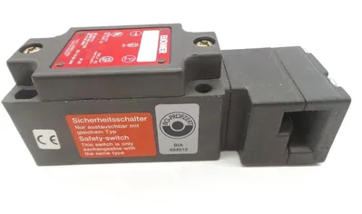 NEW EUCHNER NZ1VZ-3131E SAFETY SWITCH NZ1VZ3131E