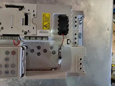 NEW ABB ACS800-U1-0016-7
