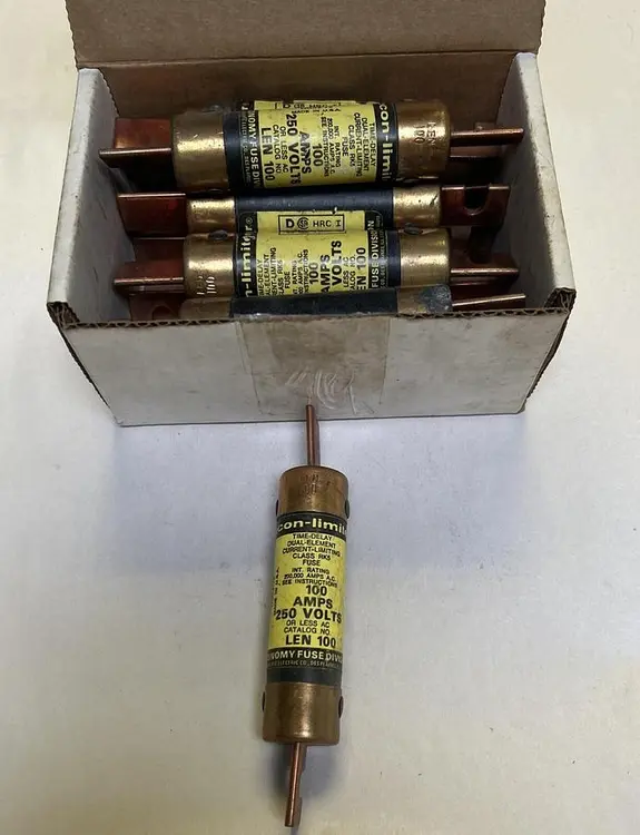 Used ECONOMY FUSE LEN-100 Miscellaneous Equipment (Electrical & Power) | Surplus Asset Holdings #1197129
