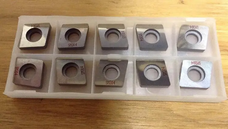 New | in-Stock ERICKSON TOOLING SM304 Carbide Inserts Ohio US | Surplus Asset Holdings #1235871