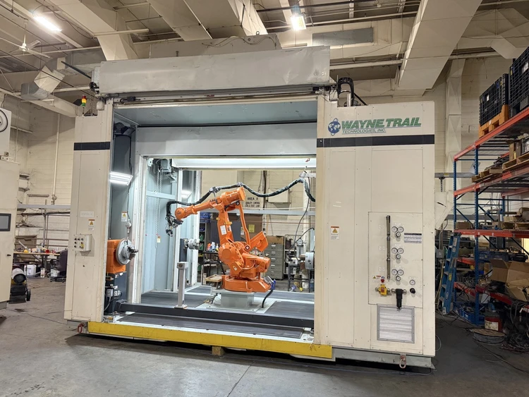 Used ABB IRB 4400/45, MAGICWAVE 4000 Robotic Welding Cells Kentucky US | Industrial Parts R Us Inc. #759506