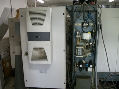 USED 2000 CINCINNATI ARROW