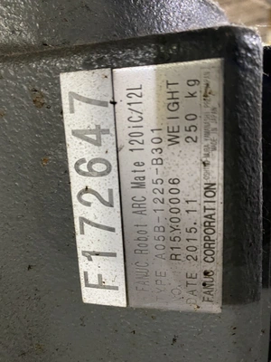 USED FANUC ArcMate 120iC/12L + R-30iB