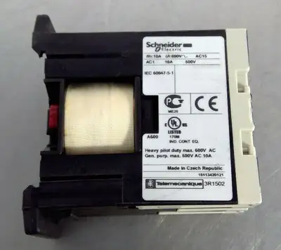 Schneider Electric CA3SK - 10A Contactor - 500V - CA3SK11 4E-7