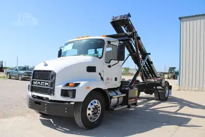 Used 2025 MACK MD7 Rolloff Trucks Texas US | Roll Off Truck World #1491915