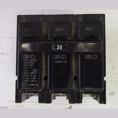Cutler Hammer 3 Pole 30 Amp Push-in Breaker