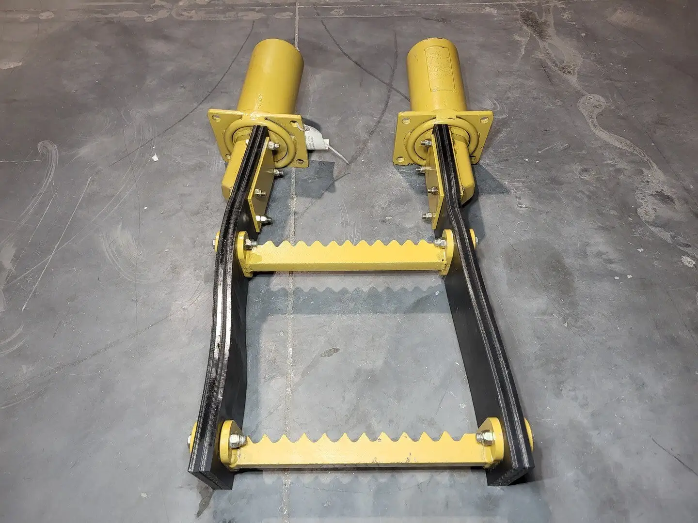 NEW R. RINALDI WELDING 492221