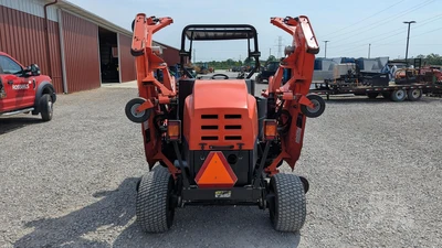 USED JACOBSEN HR9016T