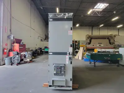 Used SQUARE D POWER-ZONE 4 Switchgears British Columbia CA | Lenmark #239369