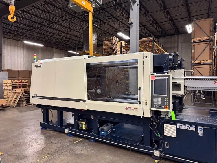 Used 2017 WOOJIN TH500S Injection Molding Machines Minnesota US | Machinery Center #389031