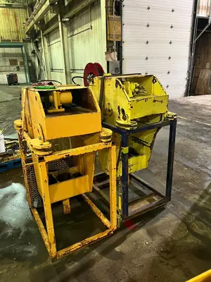 J&R 502-4-30 LIFT-N-LOCK Hydraulic Gantries | CNCsurplus (15)