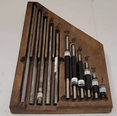 USED STARRETT MEASURING ROD SET