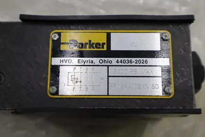 Parker Hydraulics PRM3AA17SNN-50 valve STOCK L-564