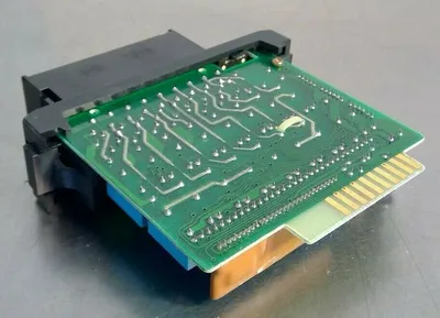 GE FANUC IC610MDL182A Relay Output Module 16 Circuits 3B