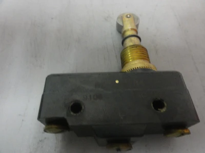 NEW HONEYWELL MICROSWITCH BZ-2RN784
