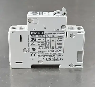 Allen-Bradley 1492-CB1-G030 SerB 1 Pole 3 Amp Circuit Breaker. Loc4B-18