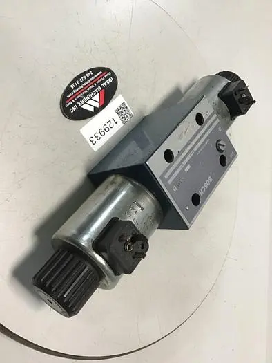 Used BOSCH 0 810 001 731 Valves/Fittings Michigan US | Ideal Machinery #605950