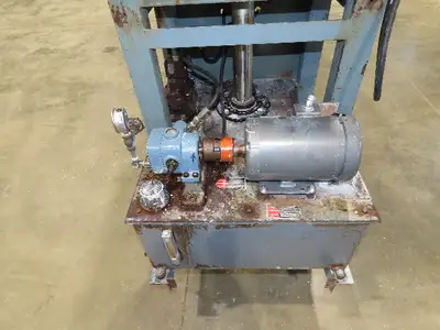 Proctor & Schwartz Hydraulic Powered Swivel Arm Feed Conveyor Food Processing
