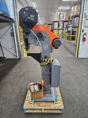 2003 Superior Press & Automation Rivit Riveters | Universal Press & Machinery (UPM) (1)