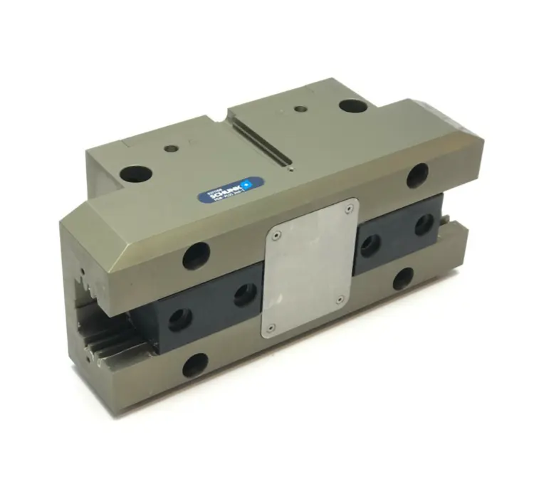 New | in-Stock Schunk Universal Gripper 30mm Stroke, 4200 N Closing Force 371108 Robot Parts Michigan US | Maverick Industrial Sales #1402533