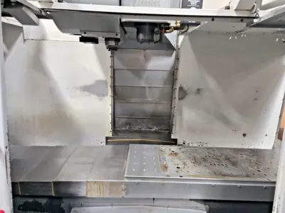 Haas VF-3B Machining Centers & Milling Machines | Amiron Machinery (3)