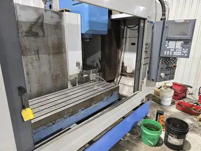 2000 MAZAK VTC-200B Vertical Machining Centers | 520 Machinery Sales LLC (4)