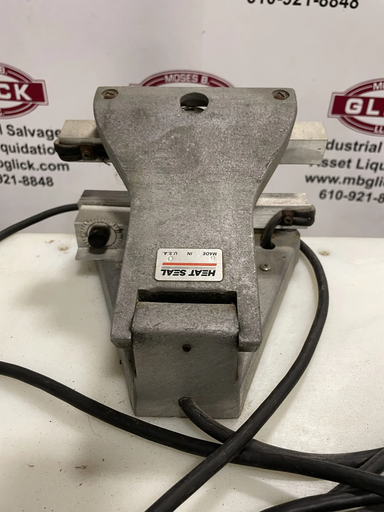 Heat Seal 8C 8” Foot Operated Tabletop Heat Sealer/Heat Bag Sealer 600F