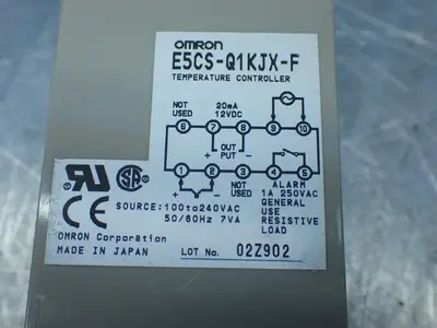 Used OMRON E5CSQ1KJXF Temperature Controls Ohio US | HGR 24 #942606