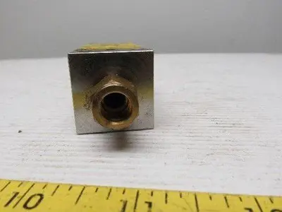 Vogel DS-EP-40-D-2 Pressure Switch 0-40 Bar 10-32VDC