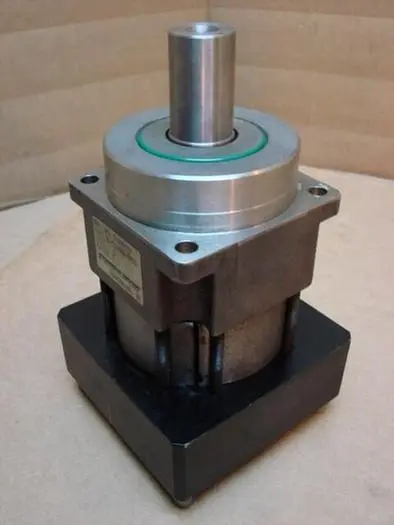 Used THOMSON MICRON 34-510880-4982 Motors (misc) Michigan US | Ideal Machinery #690916