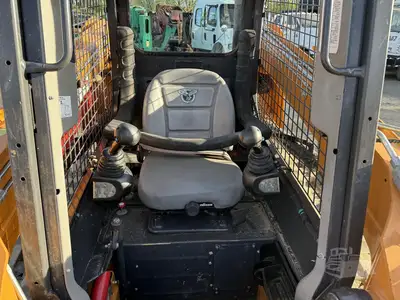 Used 2018 CASE TR310 Skid Steer Loaders California US | Mittry Construction #1363433