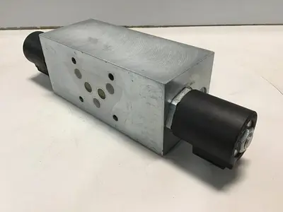 USED INDUSTRIAL MRO HF960819