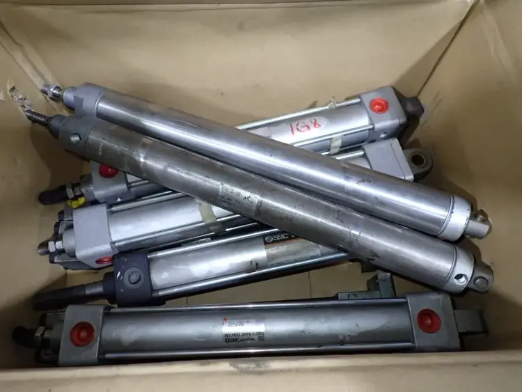 Used SMC NCA1C1500900C2US Cylinders | HGR 24 #731204
