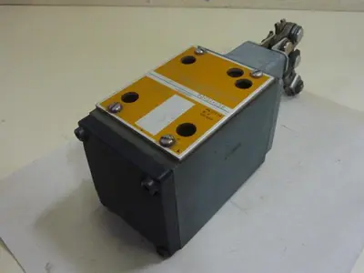 USED REXROTH 54WMRC10D30SO69
